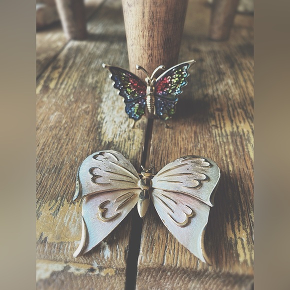 Vintage Butterfly Brooches ( Two For One) - Picture 2 of 8